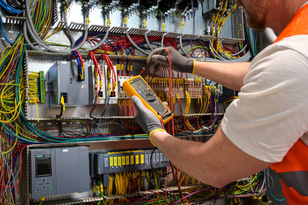 Best Circuit Breaker Repair  in Enterprise, OR